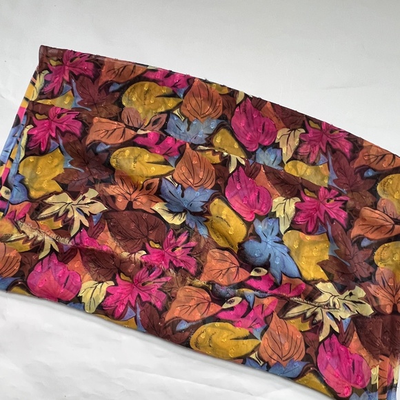 Fabric Sheer Fall Leaves Pink Brown Blue Sparkle 2 yards 10" X 44" Wide - Picture 3 of 6